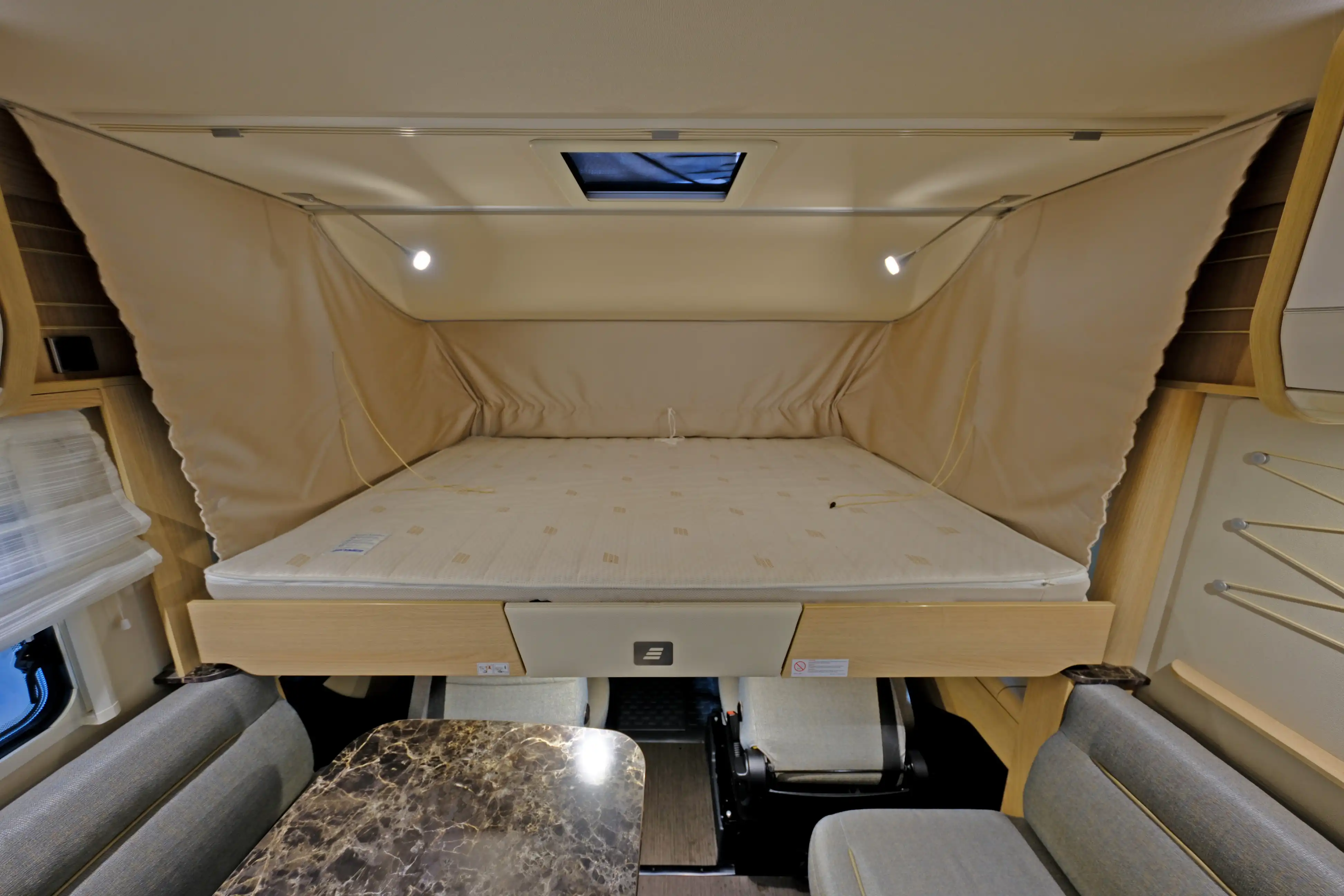 HYMER-ERIBA B 708 SL 